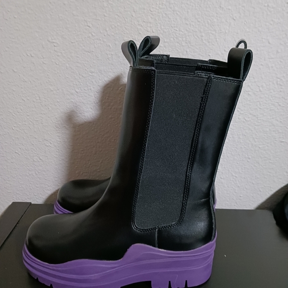 Replica Tire Chelsea boots 8.5 - Picture 1 of 6